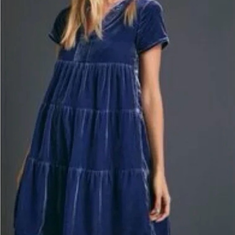 Elegant Blue Velvet Dress